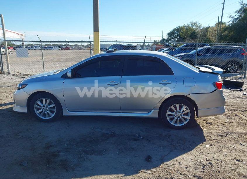 Photo 14 of 2010 Toyota Corolla S (VIN 2T1BU4EE7AC412626)