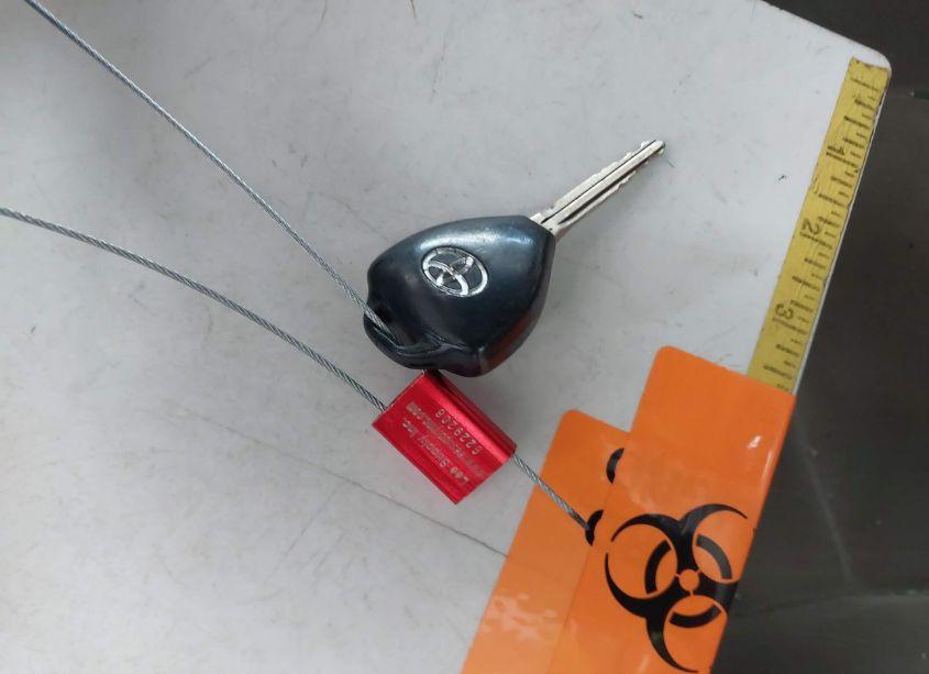 Photo 11 of 2010 Toyota Corolla LE (VIN 2T1BU4EE7AC416952)