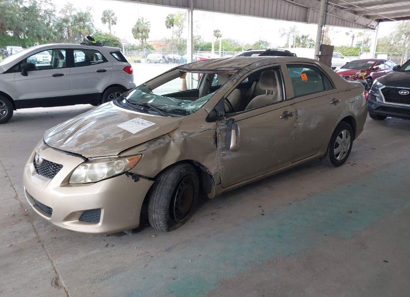 Photo 2 of 2010 Toyota Corolla LE (VIN 2T1BU4EE7AC416952)