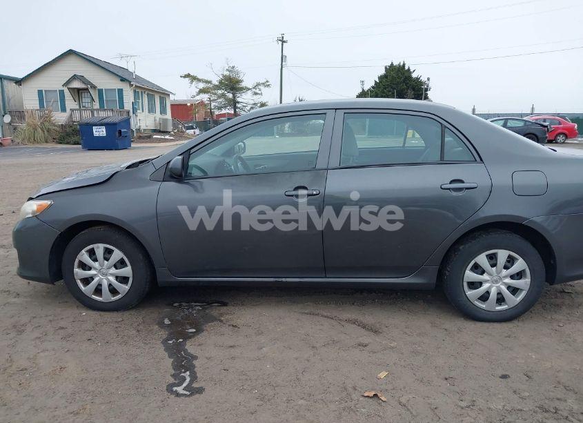 Photo 14 of 2010 Toyota Corolla LE (VIN 2T1BU4EE7AC424890)