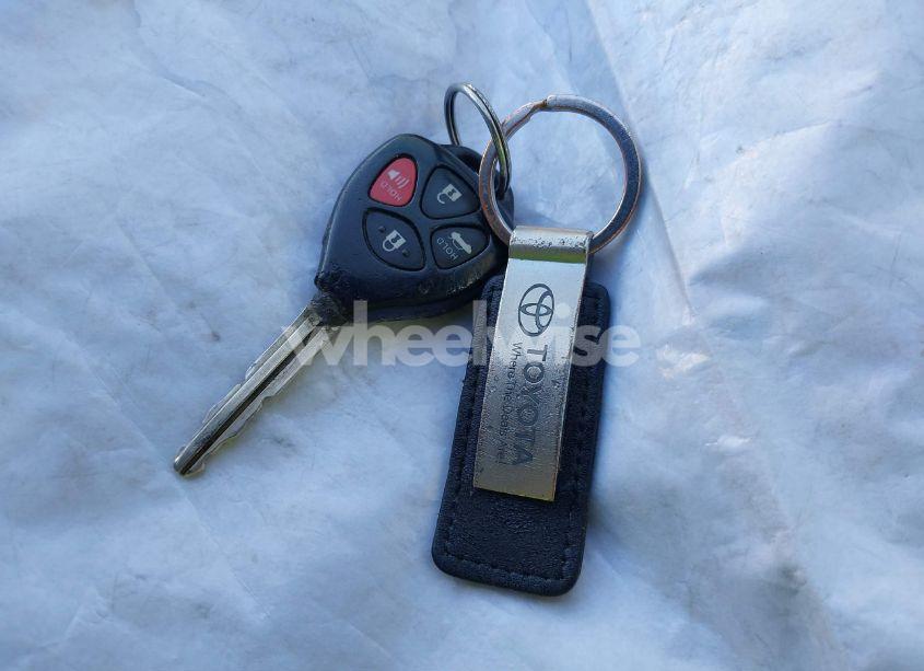 Photo 11 of 2010 Toyota Corolla LE (VIN 2T1BU4EE7AC431256)