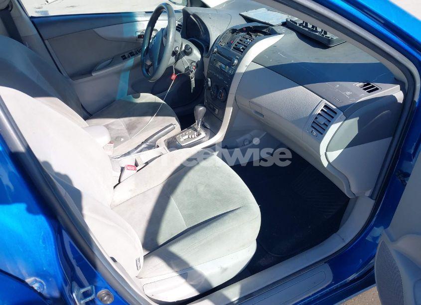 Photo 5 of 2010 Toyota Corolla LE (VIN 2T1BU4EE7AC431256)