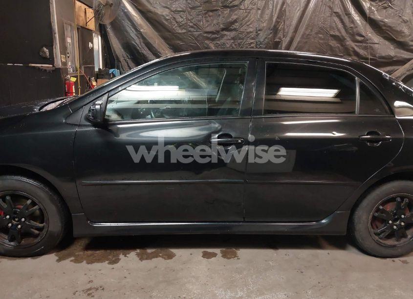 Photo 15 of 2010 Toyota Corolla S (VIN 2T1BU4EE7AC462202)