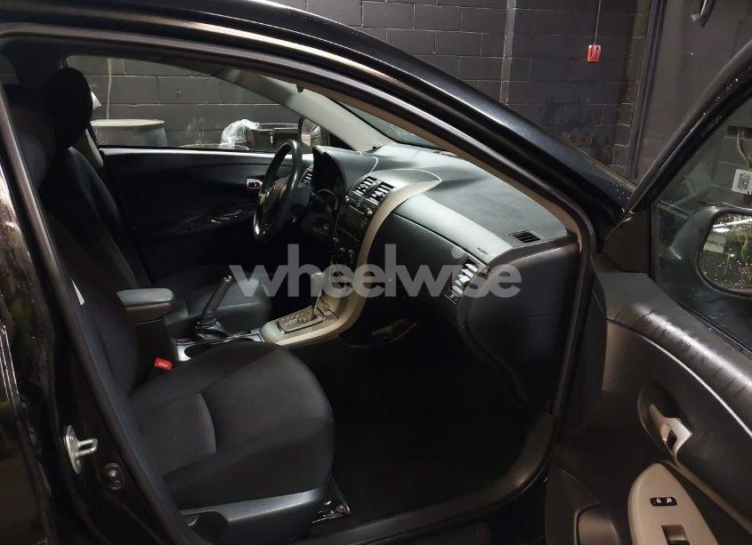 Photo 5 of 2010 Toyota Corolla S (VIN 2T1BU4EE7AC462202)