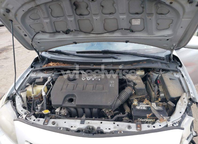 Photo 10 of 2010 Toyota Corolla S (VIN 2T1BU4EE7AC466458)