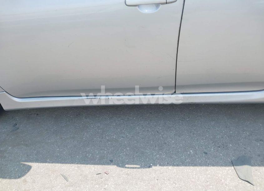 Photo 14 of 2010 Toyota Corolla S (VIN 2T1BU4EE7AC467187)