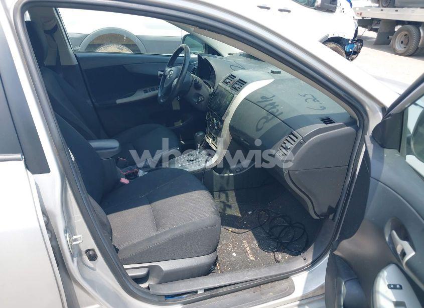 Photo 5 of 2010 Toyota Corolla S (VIN 2T1BU4EE7AC467187)