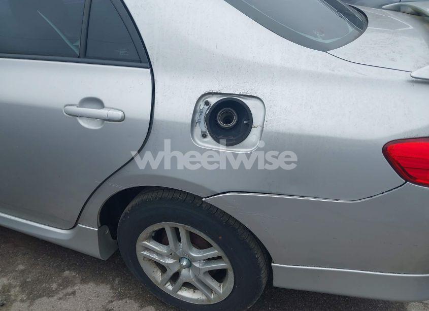 Photo 13 of 2010 Toyota Corolla S (VIN 2T1BU4EE7AC479260)