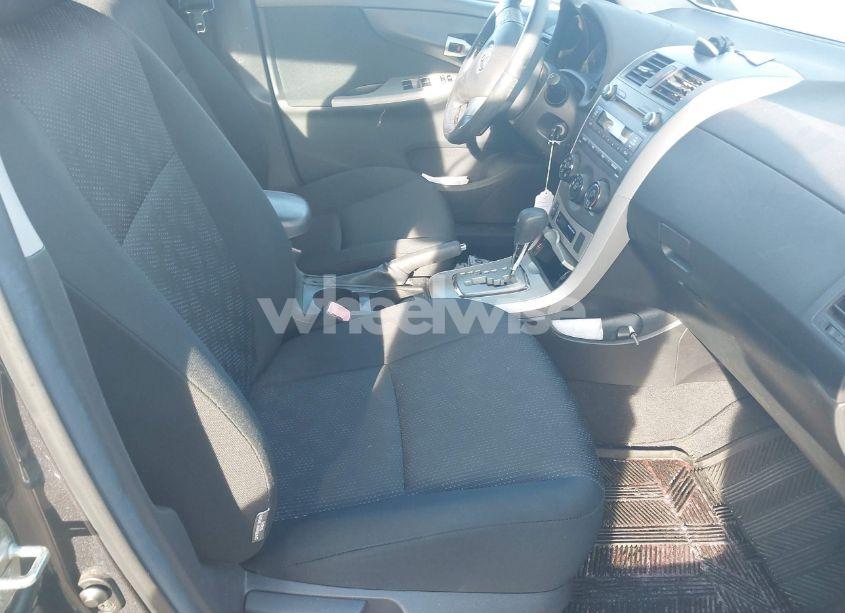 Photo 5 of 2010 Toyota Corolla S (VIN 2T1BU4EE7AC499282)