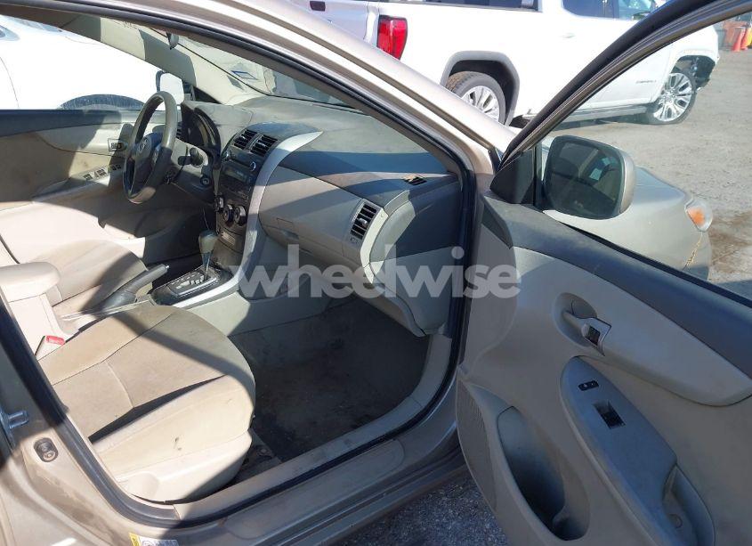 Photo 5 of 2010 Toyota Corolla LE (VIN 2T1BU4EE7AC508188)