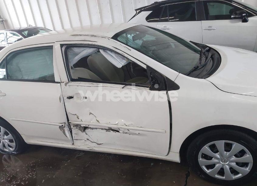 Photo 6 of 2010 Toyota Corolla LE (VIN 2T1BU4EE7AC517991)