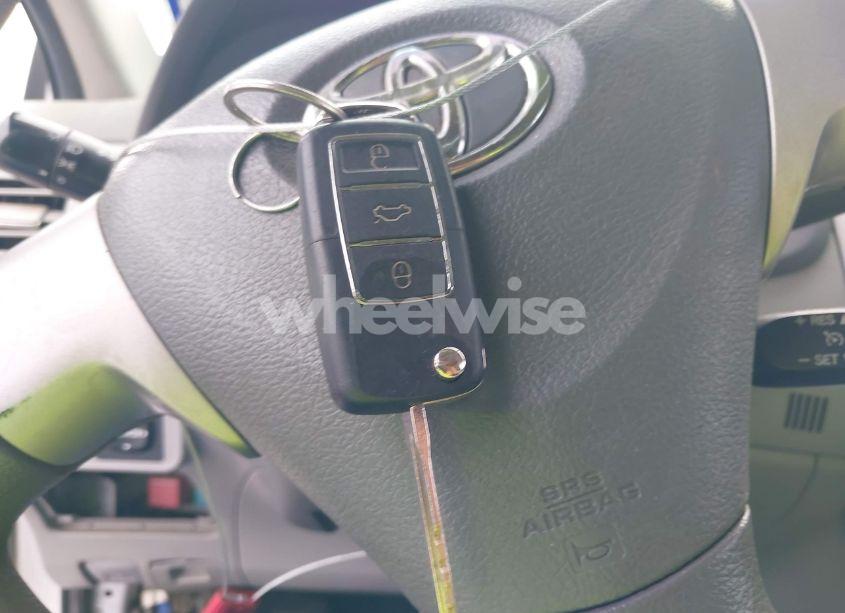 Photo 11 of 2010 Toyota Corolla LE (VIN 2T1BU4EE7AC522723)