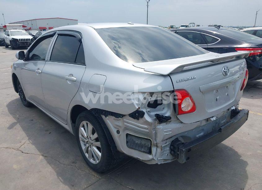 Photo 3 of 2010 Toyota Corolla LE (VIN 2T1BU4EE7AC522723)