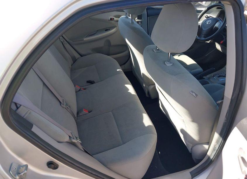 Photo 8 of 2011 Toyota Corolla LE (VIN 2T1BU4EE7BC538860)