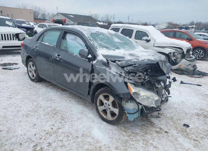 2011 Toyota Corolla LE (VIN 2T1BU4EE7BC551172) main photo