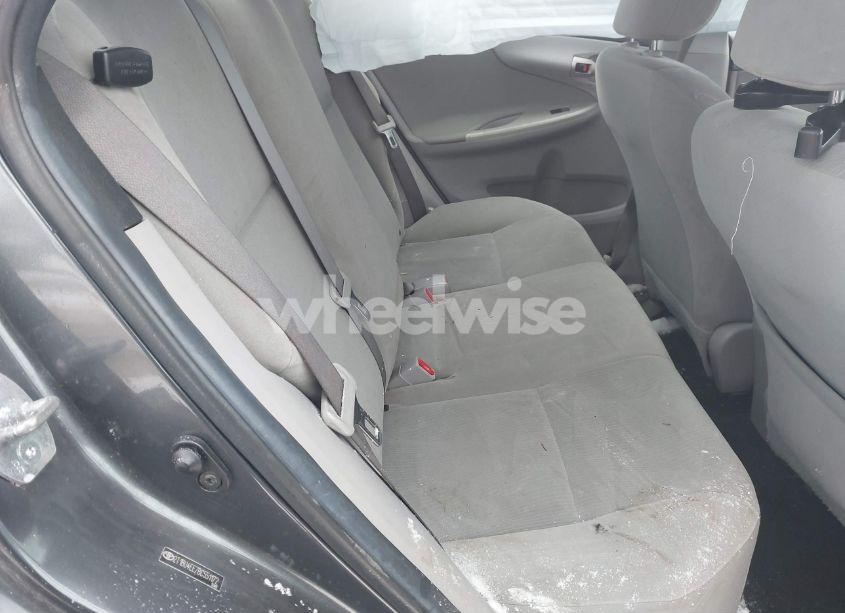 Photo 8 of 2011 Toyota Corolla LE (VIN 2T1BU4EE7BC551172)