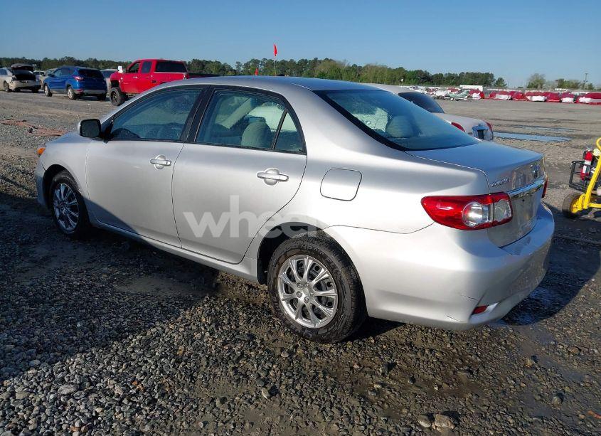 Photo 3 of 2011 Toyota Corolla LE (VIN 2T1BU4EE7BC556064)