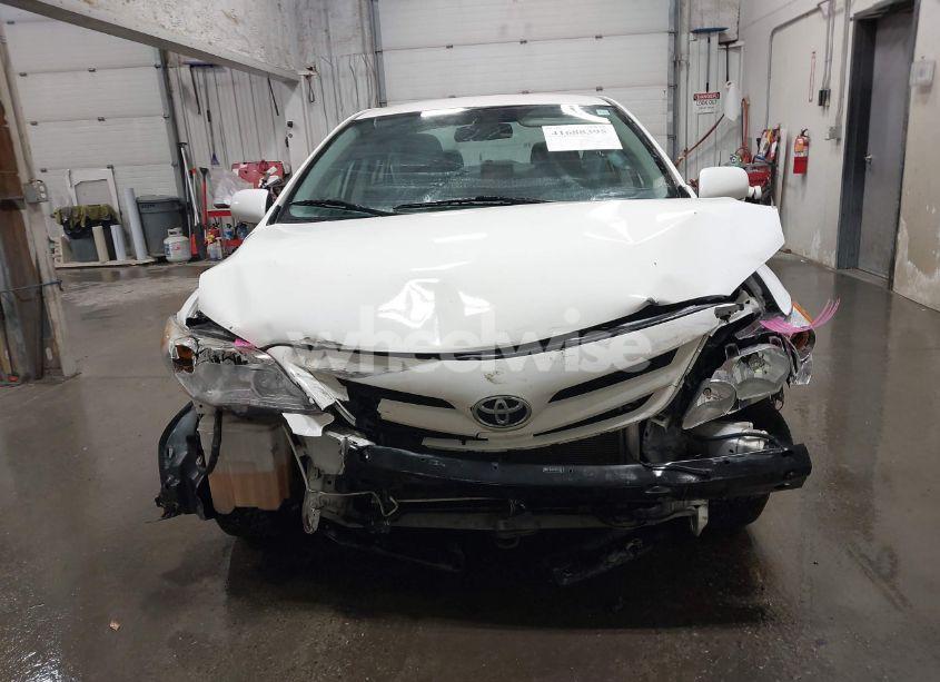 Photo 13 of 2011 Toyota Corolla LE (VIN 2T1BU4EE7BC559398)