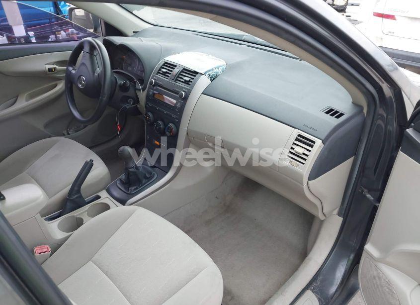 Photo 5 of 2011 Toyota Corolla S/LE (VIN 2T1BU4EE7BC602038)