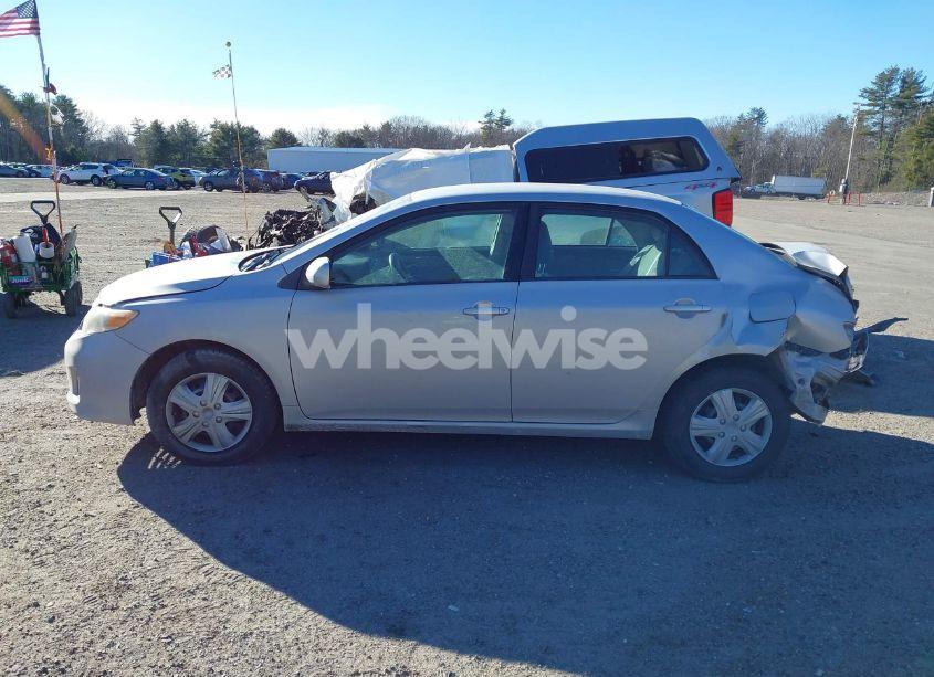 Photo 14 of 2011 Toyota Corolla LE (VIN 2T1BU4EE7BC605196)