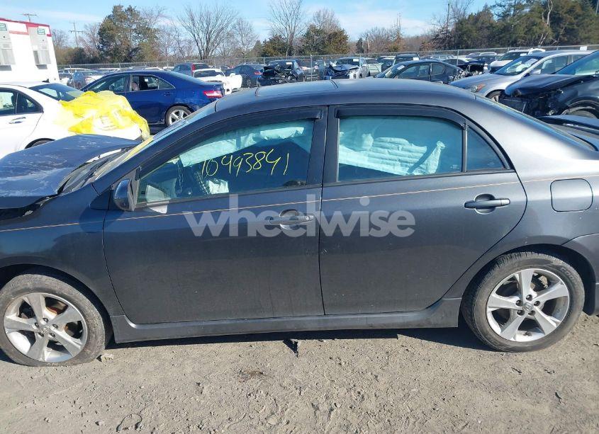 Photo 14 of 2011 Toyota Corolla S (VIN 2T1BU4EE7BC606154)
