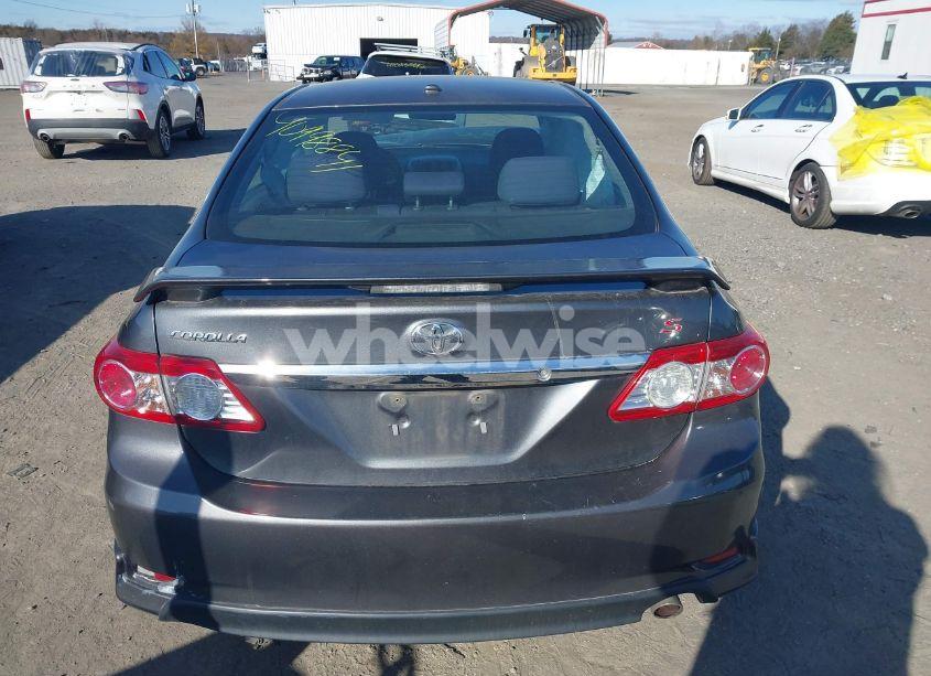 Photo 16 of 2011 Toyota Corolla S (VIN 2T1BU4EE7BC606154)