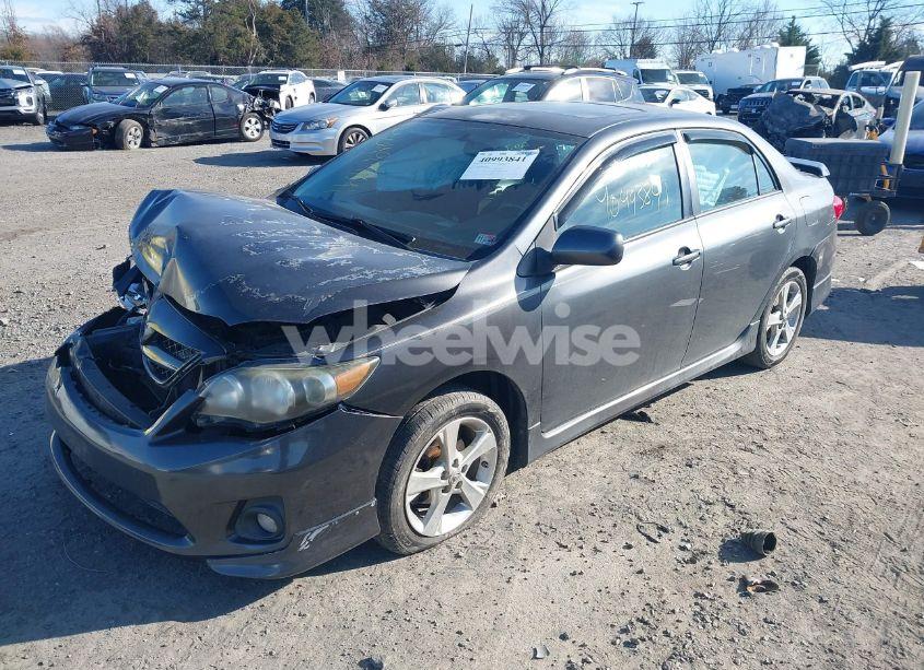Photo 2 of 2011 Toyota Corolla S (VIN 2T1BU4EE7BC606154)