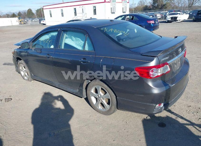 Photo 3 of 2011 Toyota Corolla S (VIN 2T1BU4EE7BC606154)