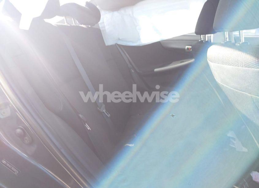 Photo 8 of 2011 Toyota Corolla S (VIN 2T1BU4EE7BC606154)