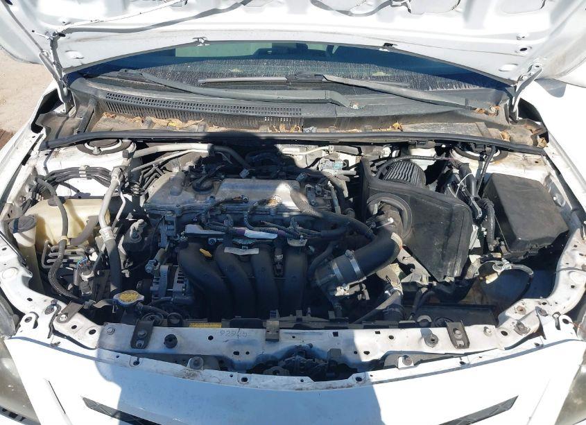 Photo 10 of 2011 Toyota Corolla LE (VIN 2T1BU4EE7BC607370)