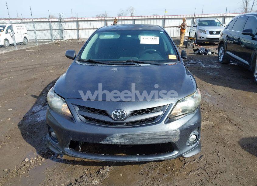 Photo 13 of 2011 Toyota Corolla S (VIN 2T1BU4EE7BC615937)