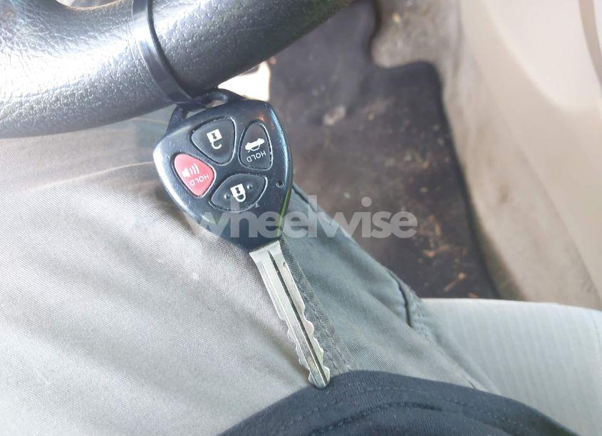 Photo 11 of 2011 Toyota Corolla LE (VIN 2T1BU4EE7BC618711)