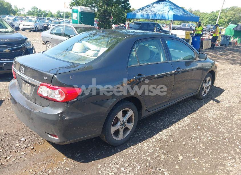 Photo 4 of 2011 Toyota Corolla LE (VIN 2T1BU4EE7BC618711)