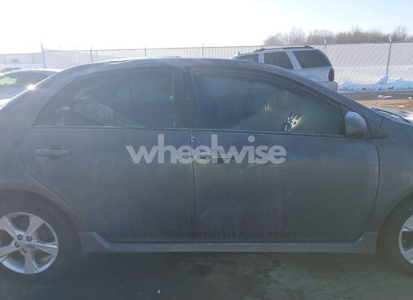 Photo 13 of 2011 Toyota Corolla S (VIN 2T1BU4EE7BC623374)