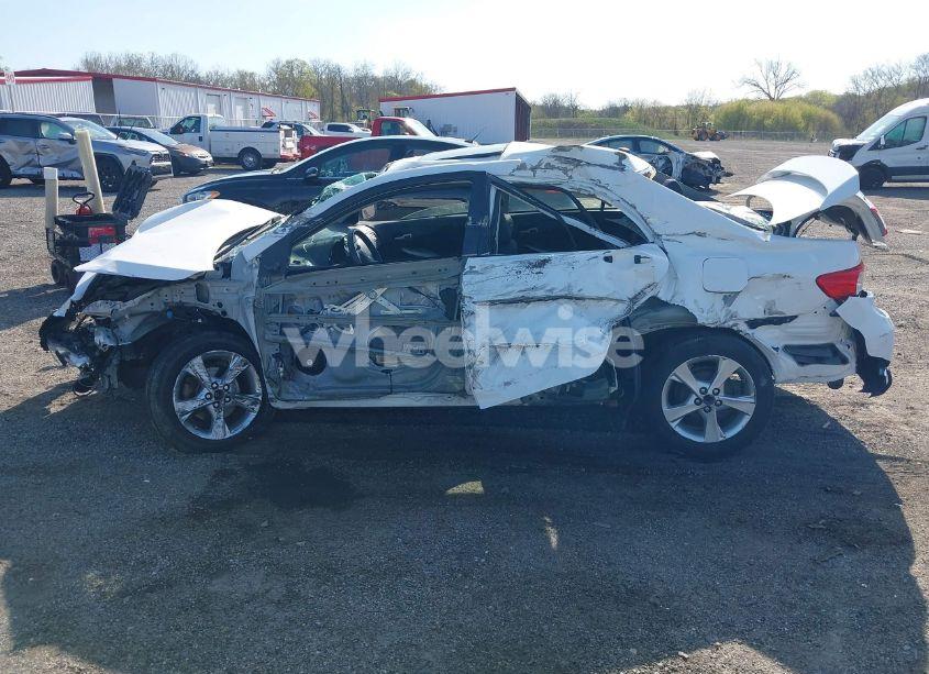 Photo 15 of 2011 Toyota Corolla S (VIN 2T1BU4EE7BC623648)