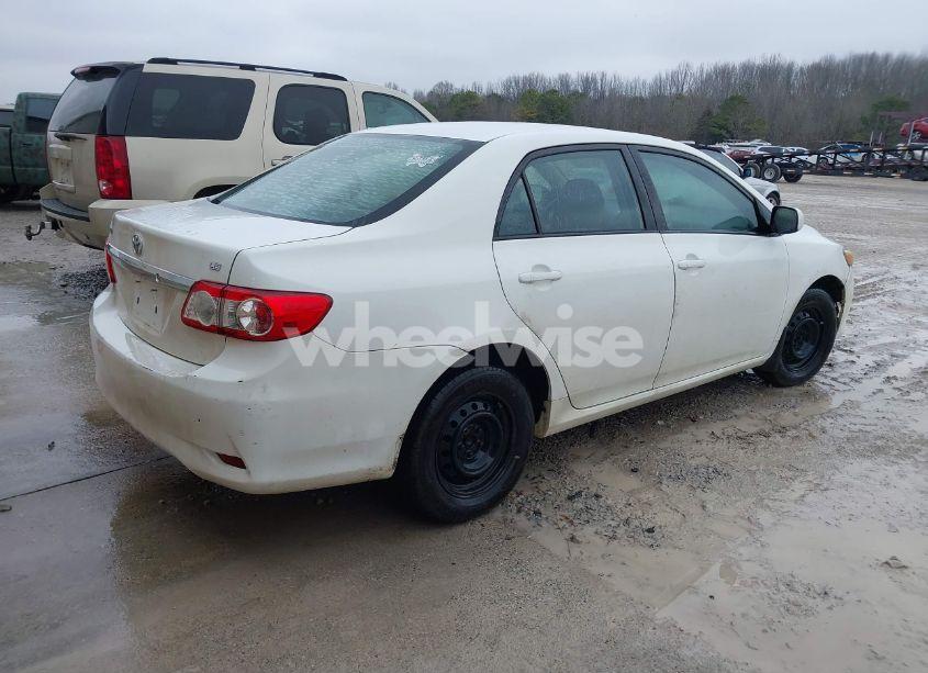 Photo 4 of 2011 Toyota Corolla LE (VIN 2T1BU4EE7BC662515)