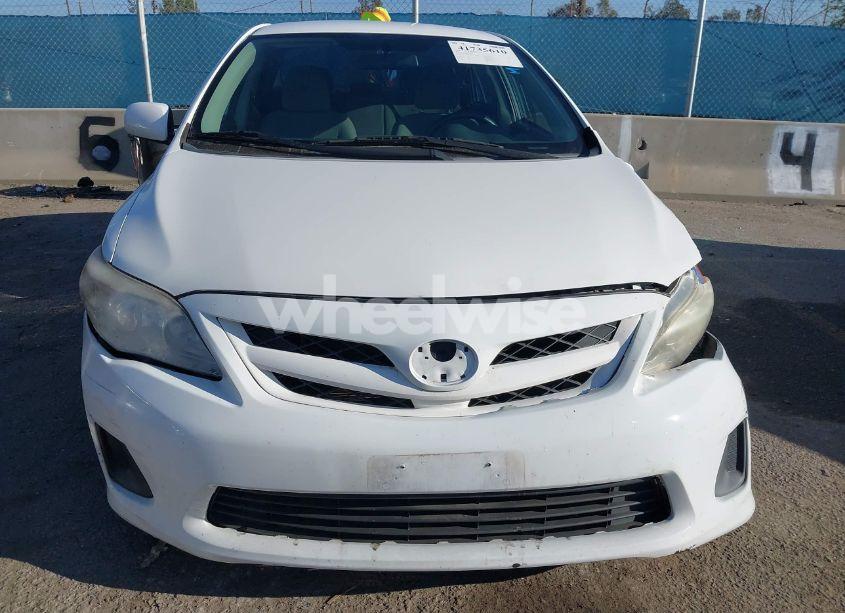 Photo 12 of 2011 Toyota Corolla LE (VIN 2T1BU4EE7BC672168)