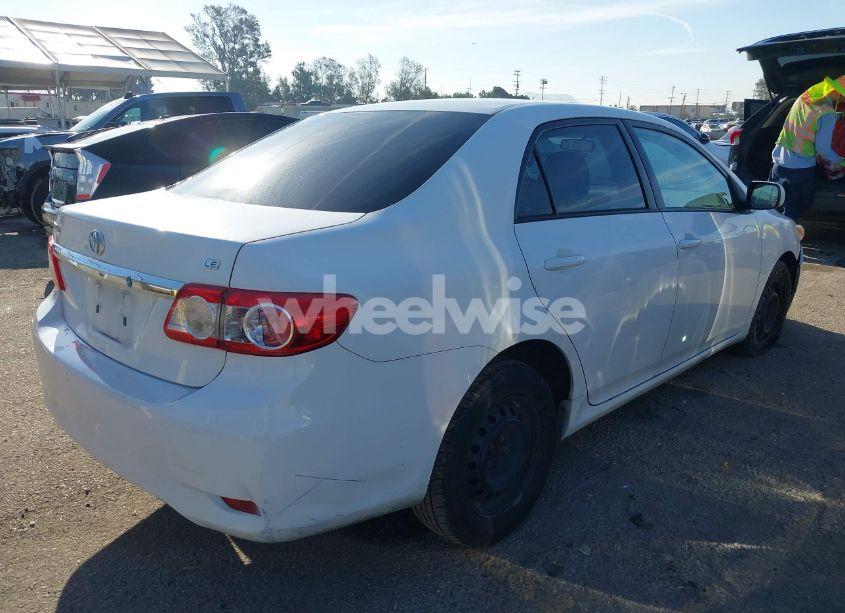 Photo 4 of 2011 Toyota Corolla LE (VIN 2T1BU4EE7BC672168)