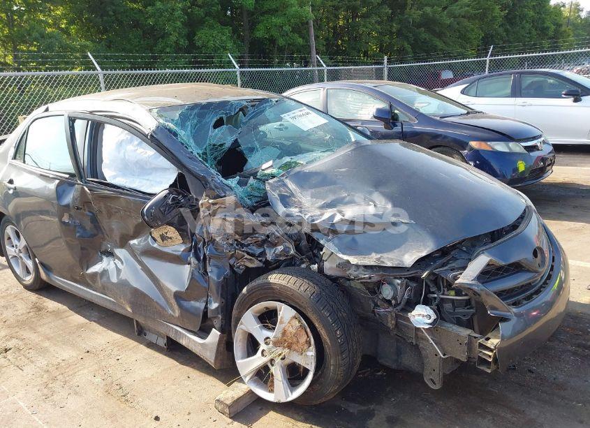 2011 Toyota Corolla S (VIN 2T1BU4EE7BC682604) main photo