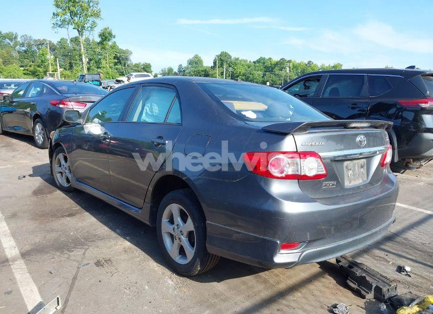 Photo 3 of 2011 Toyota Corolla S (VIN 2T1BU4EE7BC682604)