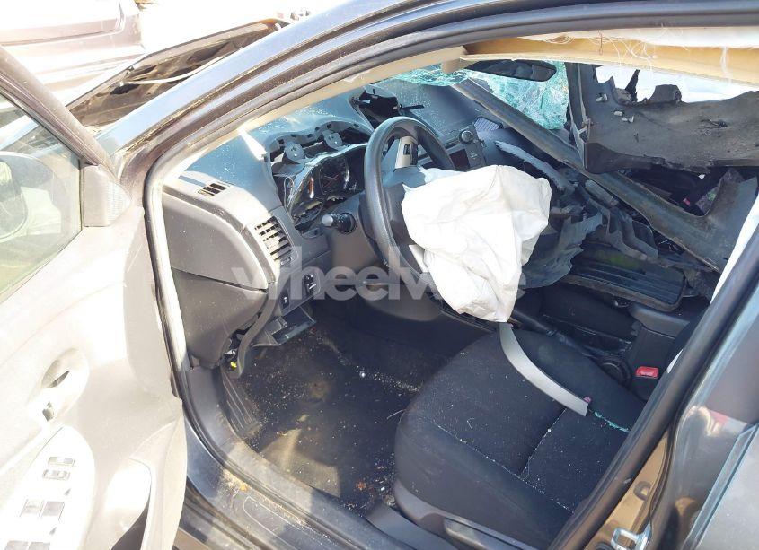 Photo 5 of 2011 Toyota Corolla S (VIN 2T1BU4EE7BC682604)