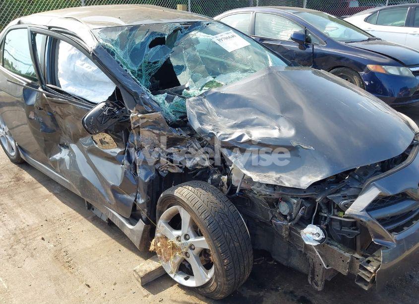 Photo 6 of 2011 Toyota Corolla S (VIN 2T1BU4EE7BC682604)