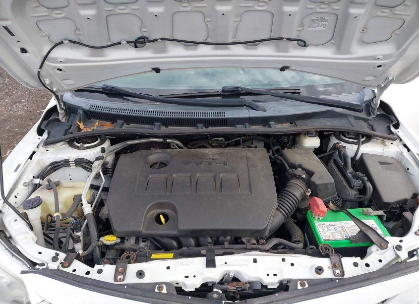 Photo 10 of 2011 Toyota Corolla LE (VIN 2T1BU4EE7BC688113)