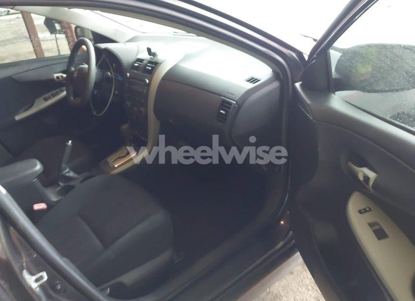 Photo 5 of 2011 Toyota Corolla S (VIN 2T1BU4EE7BC693182)