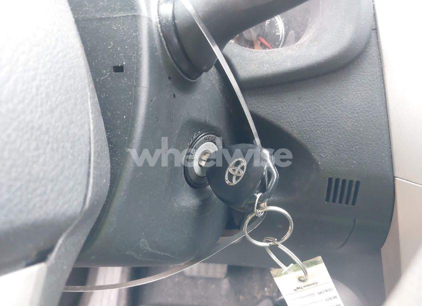 Photo 11 of 2011 Toyota Corolla S (VIN 2T1BU4EE7BC693943)