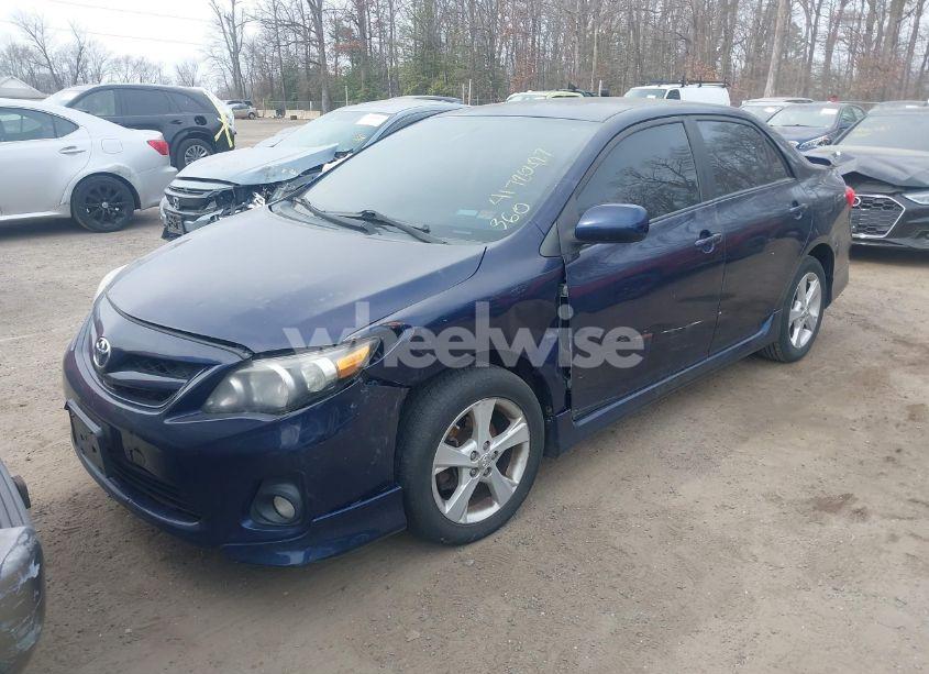 Photo 2 of 2011 Toyota Corolla S (VIN 2T1BU4EE7BC693943)