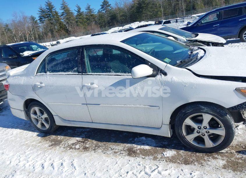 Photo 14 of 2011 Toyota Corolla S (VIN 2T1BU4EE7BC694834)