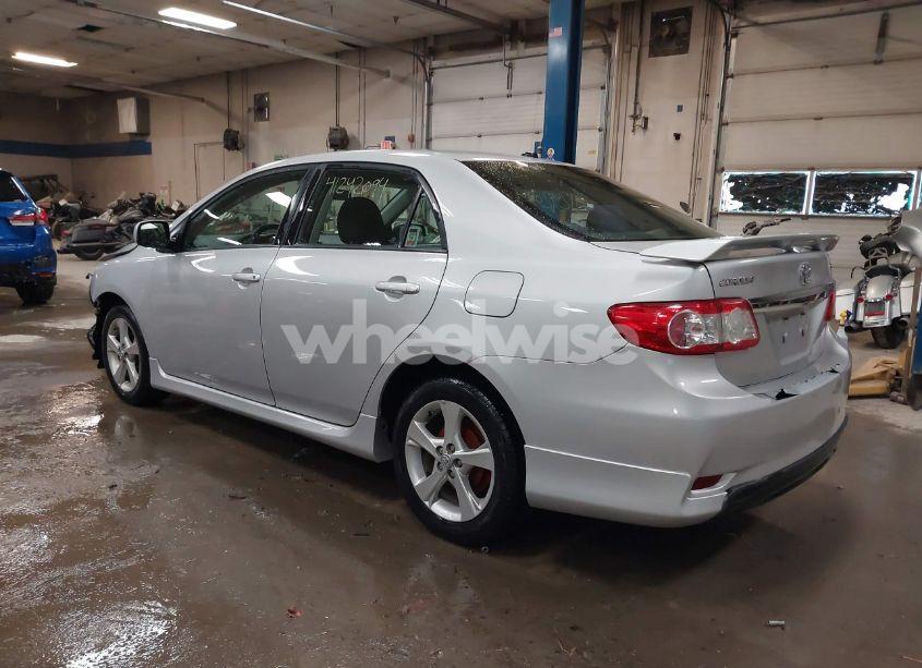 Photo 3 of 2011 Toyota Corolla S (VIN 2T1BU4EE7BC703452)