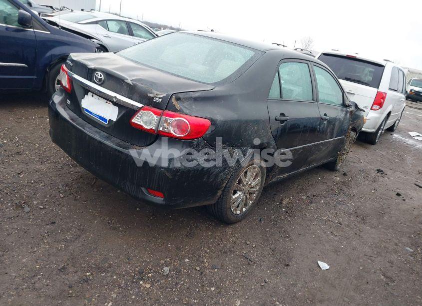 Photo 4 of 2011 Toyota Corolla LE (VIN 2T1BU4EE7BC715732)