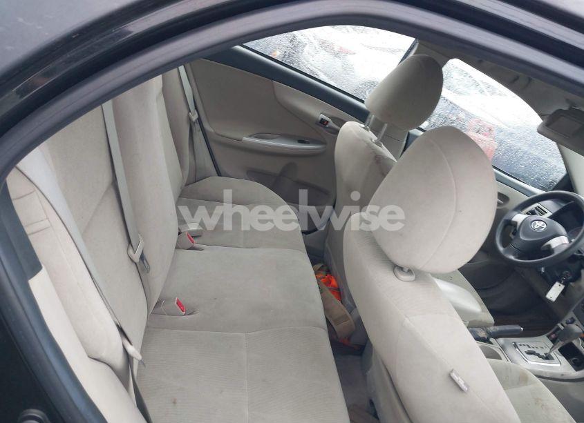 Photo 8 of 2011 Toyota Corolla LE (VIN 2T1BU4EE7BC715732)